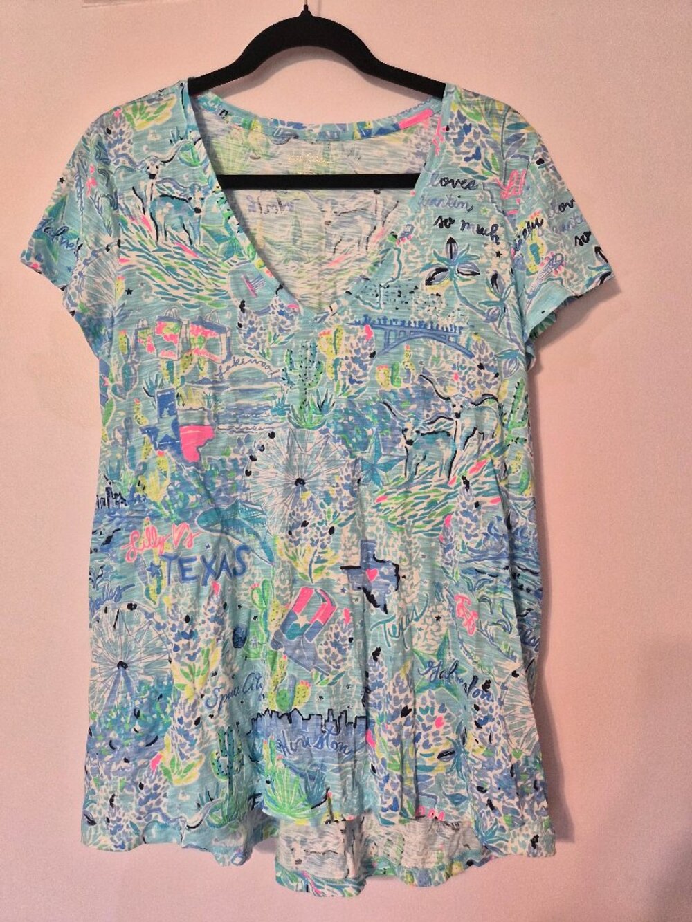 NWOT Lilly Pulitzer Etta shirt, size Large, Lilly Loves Texas